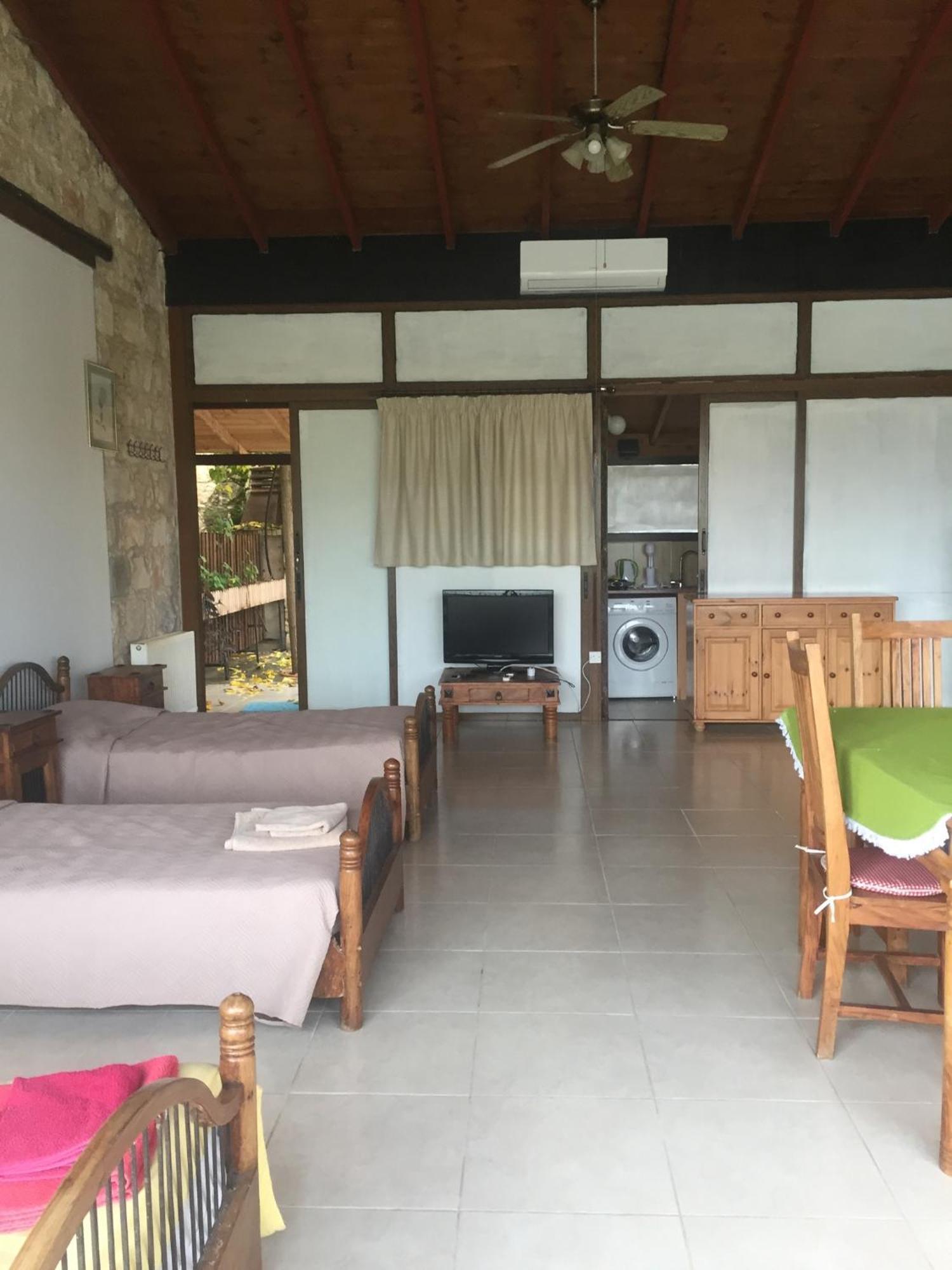 Studio With View In Polis Area Simou Exterior photo